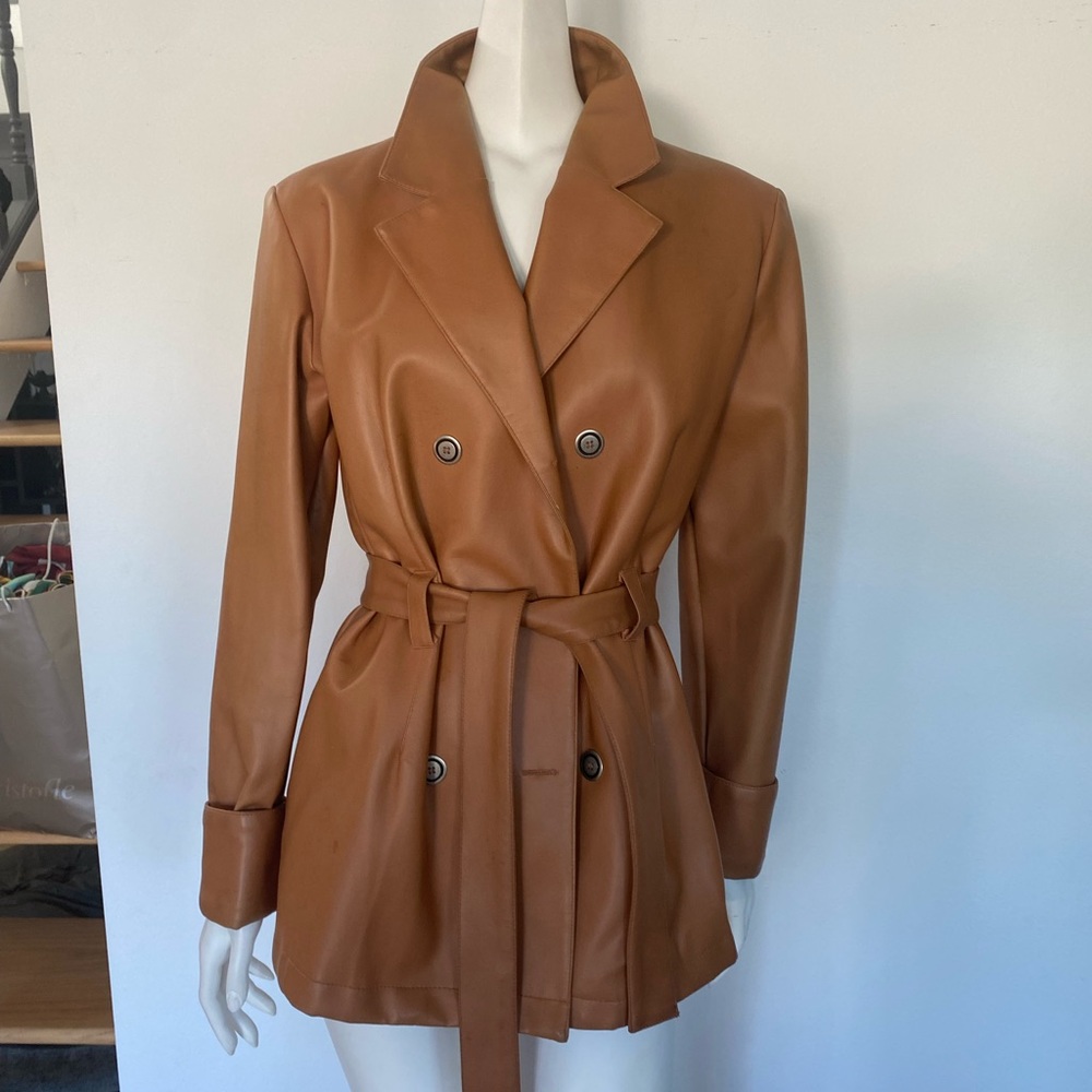 Vng Caramel vegan leather trench size M
